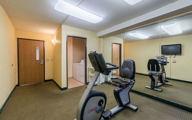 Motel 6-Moline, IL