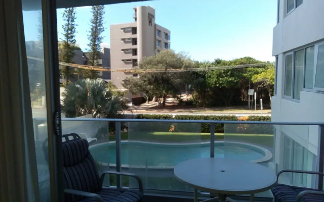 Amira Apartments