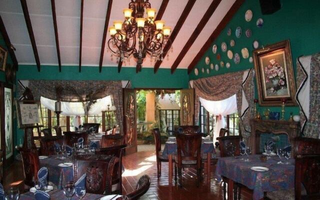 Stephward Estate Country House