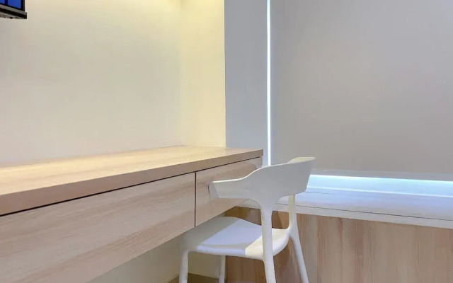 Simply Studio Pollux Chadstone Apartment