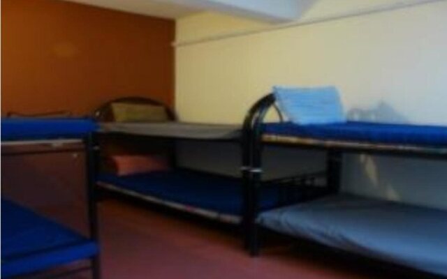 B&B Inn - Hostel