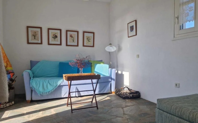 The White Village House
