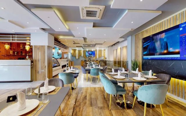 Kingdom Luxury Hotel