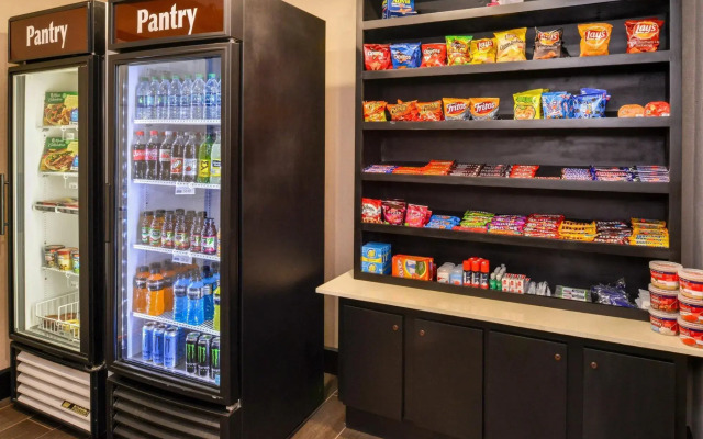 Staybridge Suites Dallas-Addison Hotel