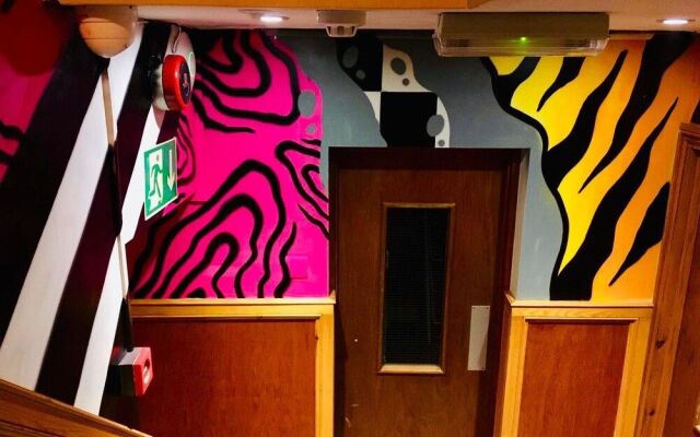 KX Rooms