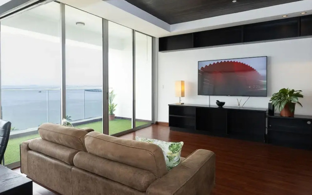The Wataqui Condo by Acomodo 45 Days Minimum