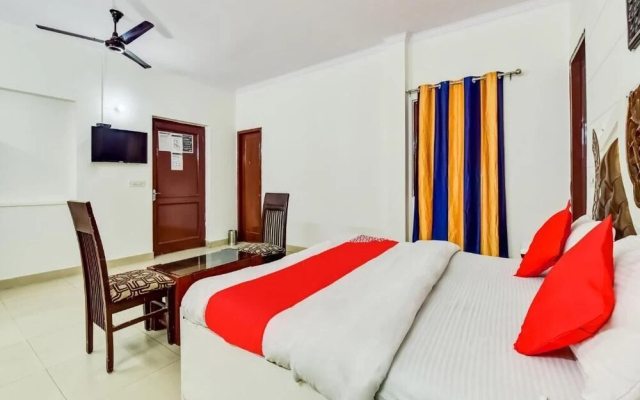 Hotel Red Stone