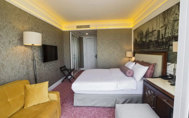 Mell Hotel