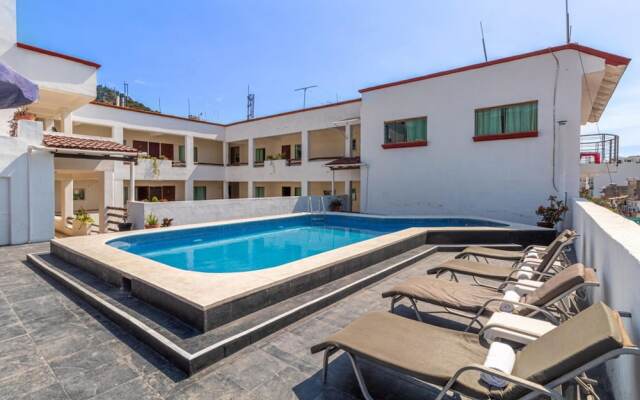 Paraiso Vallarta hotel and Suites