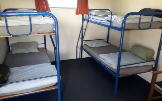 Tongariro River Retreat - Hostel – Guest Rooms – Turangi