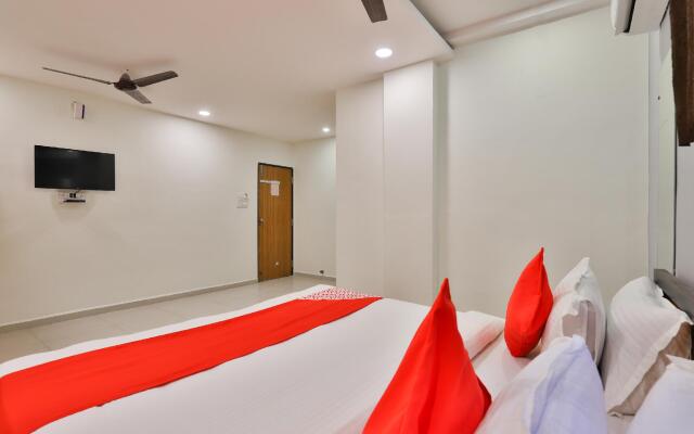 OYO 16675 Hotel Shri Krishna Inn