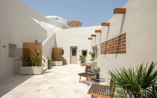Utopia Suites Santorini