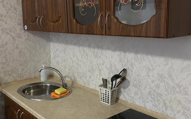 Апартаменты на бульваре Химиков 7/4