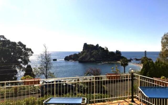 Taormina Isola Bella Apartment