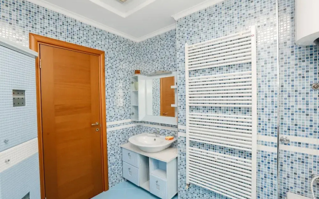 Luxury European Trade Center Apartment