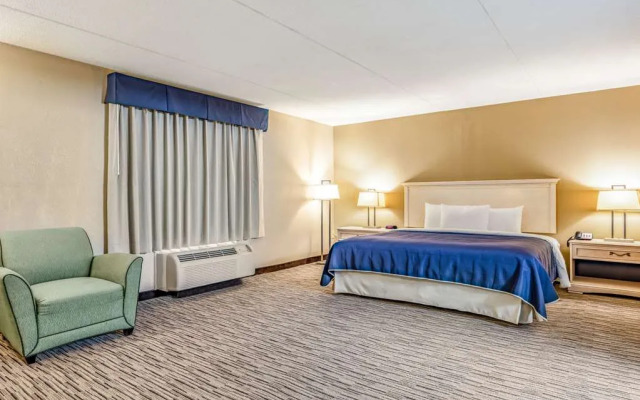 Rodeway Inn & Suites