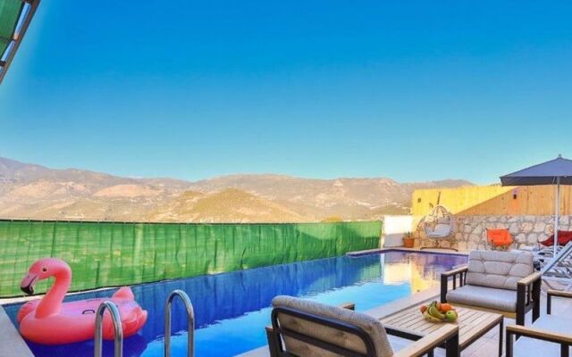 Villa Relif