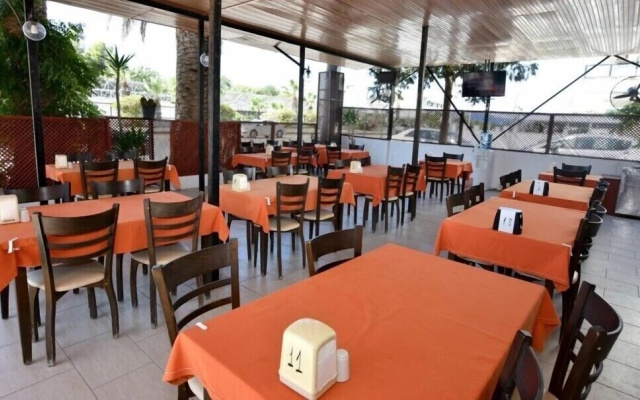 Cavdar Hotel