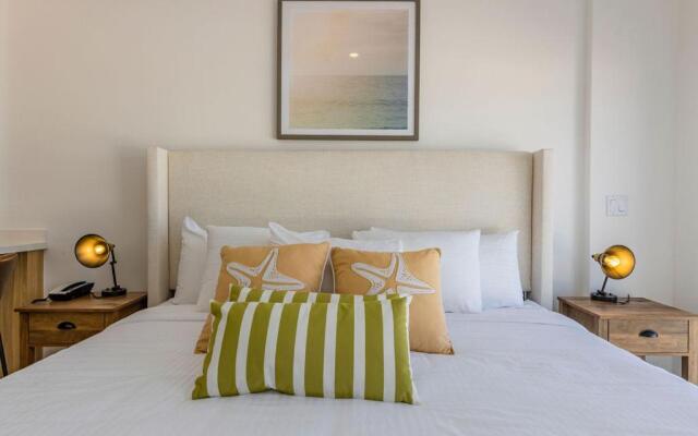 HH-Studio614s - Coastal beach Oceanfront Studio in Aruba
