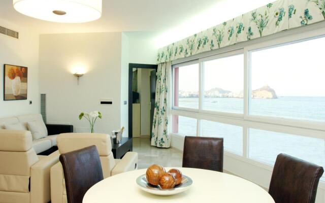 Senator Águilas Hotel