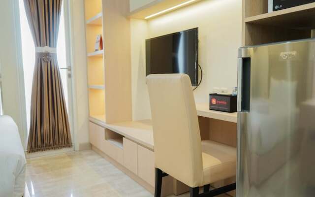 Comfy Studio Apartment at Menteng Park