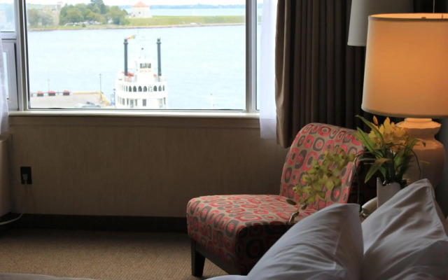 Confederation Place - Hotel
