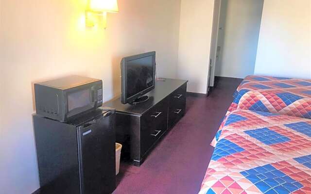 American Inn & Suites