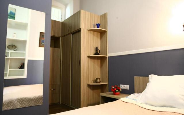 Aparthotel Mari