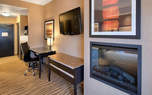 Best Western Premier Freeport Inn Calgary Airport