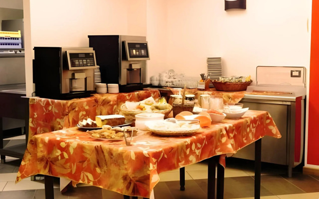 Residence Acero Rosso