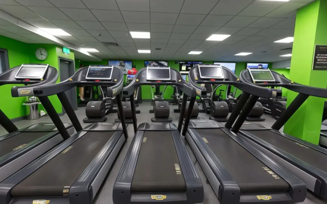 Premier Inn Manchester - Heaton Park