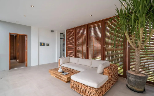 Villa Luna - 4BR in Pererenan