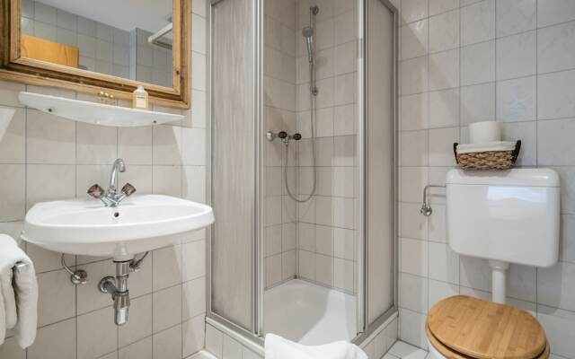 Boutique Holiday Home in Kirchberg with Hot Tub