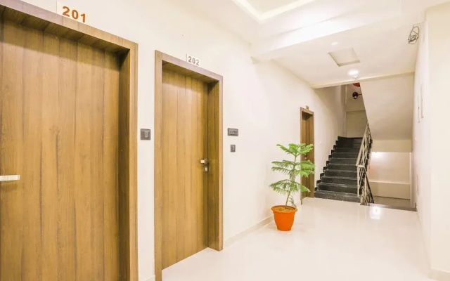StayGuru Hotel Atithi