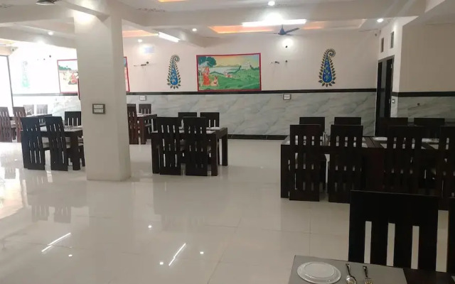 Abhinandan Palace