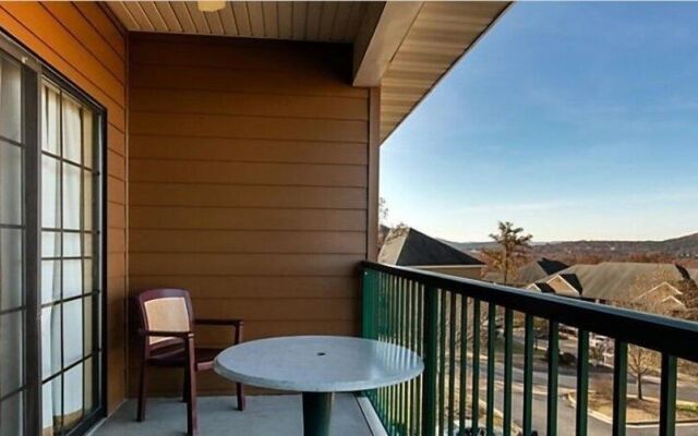 Branson Falls 1BD DLX