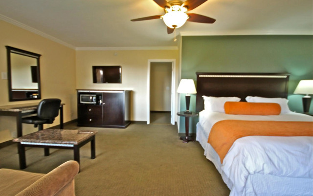 Travelodge by Wyndham Santa Maria