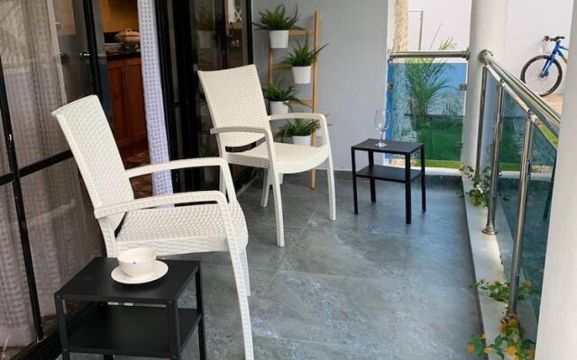 Cozy And Comfort 2br-2bt Apartment In Centralsosua