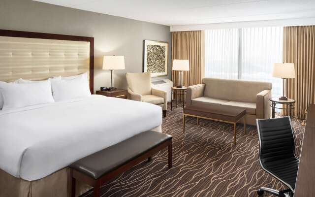 Hilton Kansas City Airport