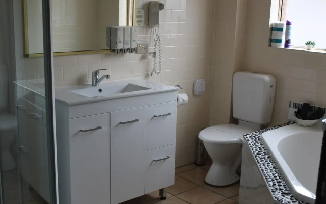 Comfort Inn Shearing Shed