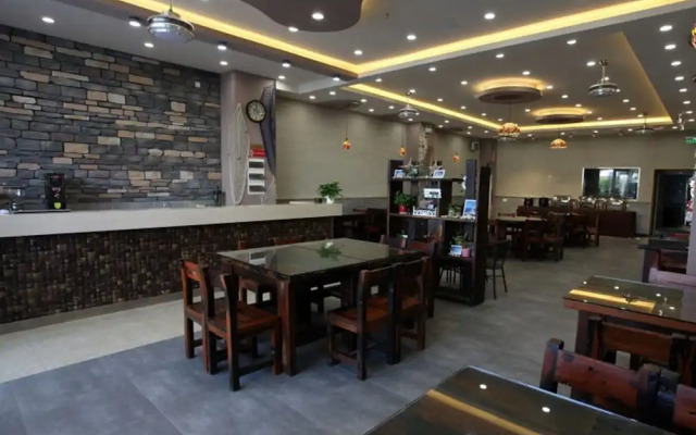 Shell Qionghai Boao Town Binhai Road Hotel