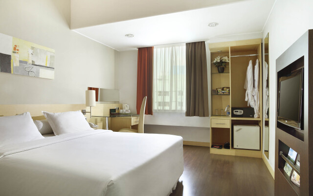 Horison Arcadia Wahid Hasyim