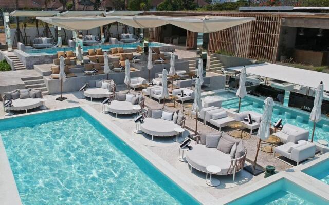 Sundance Dayclub Hua Hin