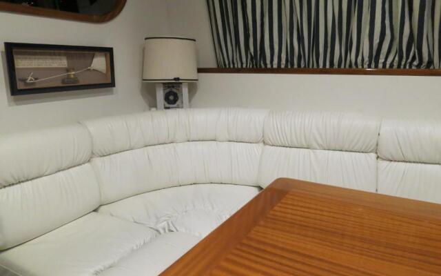 Yacht Summertime 3 Bedrooms
