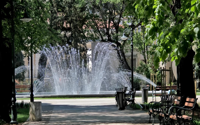 1001 Nights ~ in a Beautiful Two-Bedroom Apartment