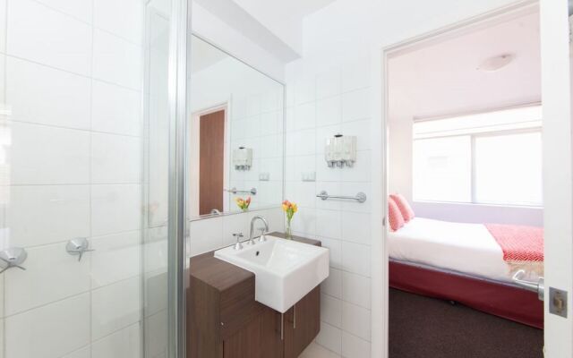 Easystay Studio Apartments