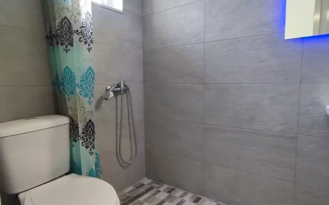 Karavaki Apartments