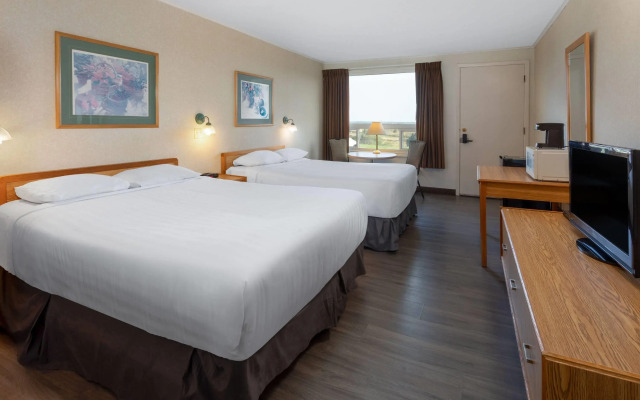 Travelodge by Wyndham Amherst