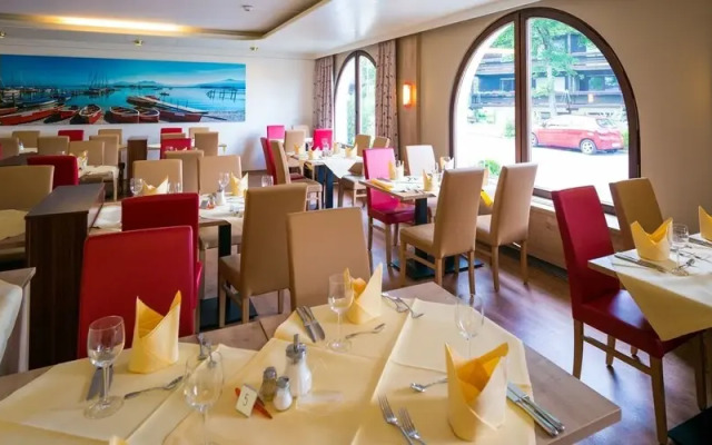 Ströbinger Hof - Therme Wellness Resort