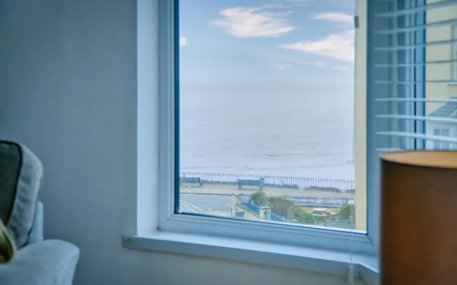 Bay View - 2 Bedroom Apartment - Tenby